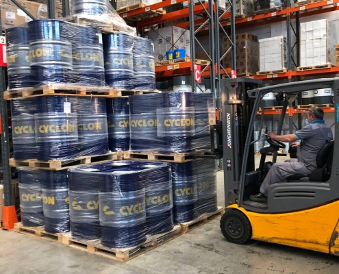 photo_5904656666027214259_y